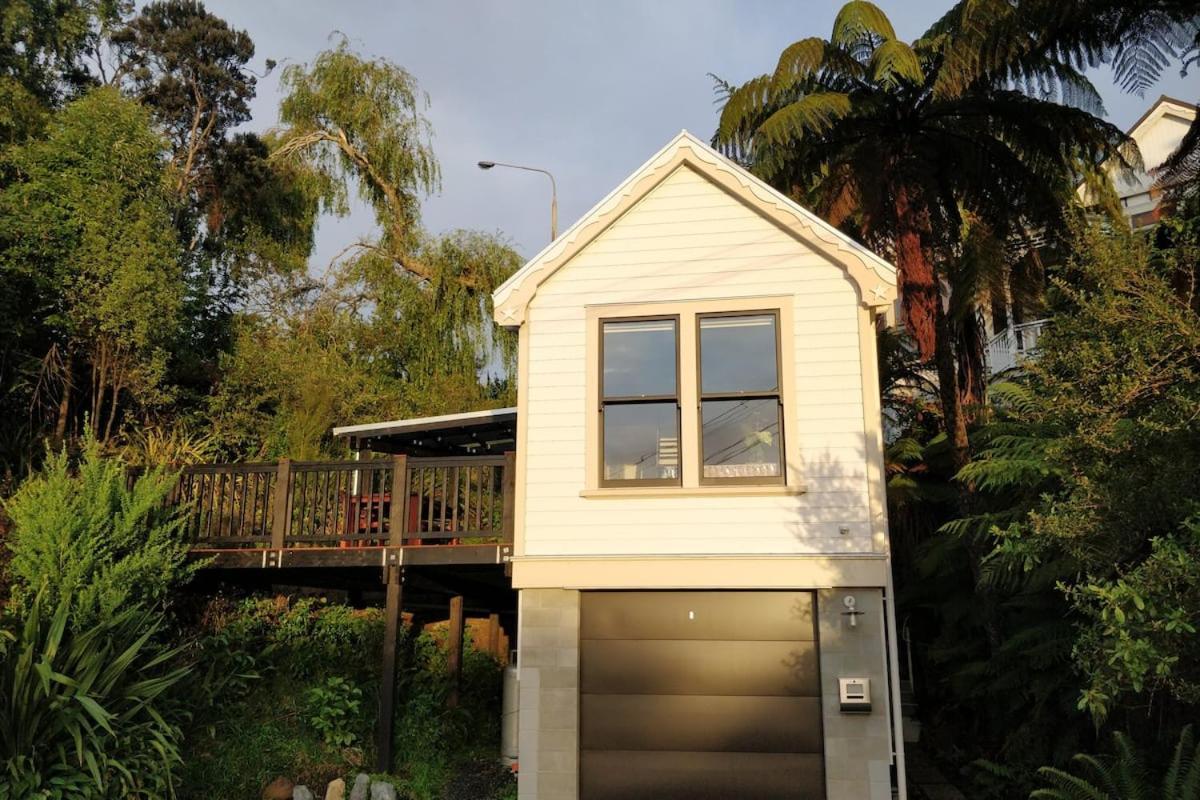 Tiny House In The Sky Hotel Dunedin Ngoại thất bức ảnh