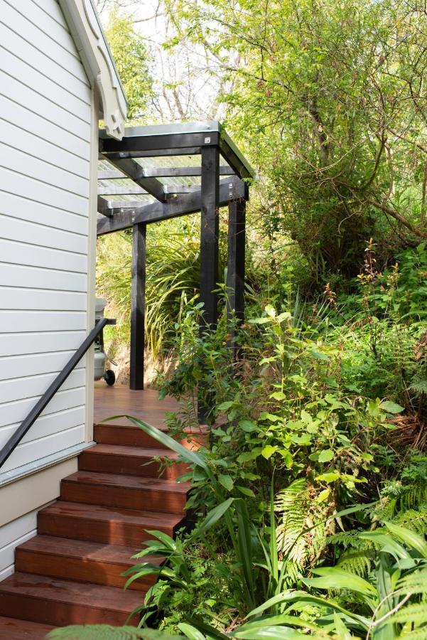 Tiny House In The Sky Hotel Dunedin Ngoại thất bức ảnh